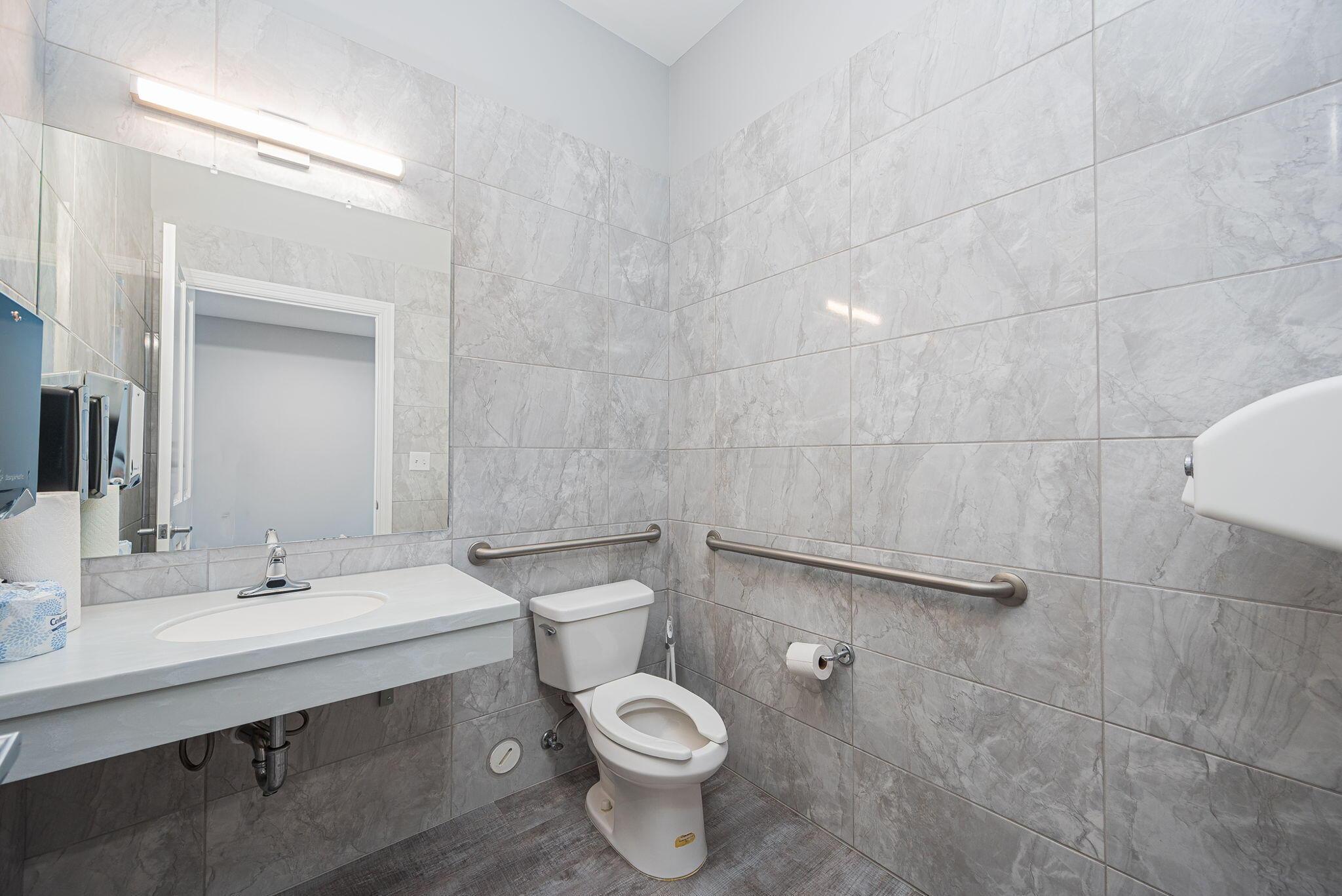 422 Beecher Road Columbus, OH 43230 - Photo 16 of 60 Interior Photo
