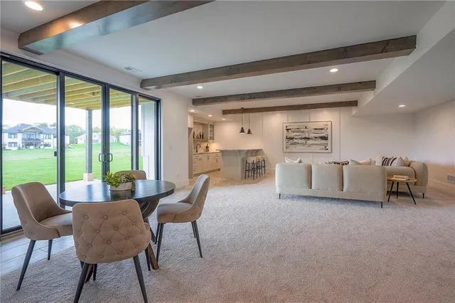 $1,095,000 | 565 South Shore Drive, Lake Winnebago, MO 64034