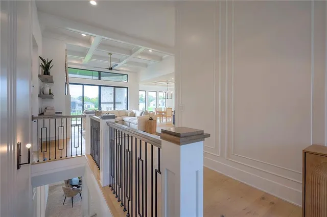 $1,095,000 | 565 South Shore Drive, Lake Winnebago, MO 64034