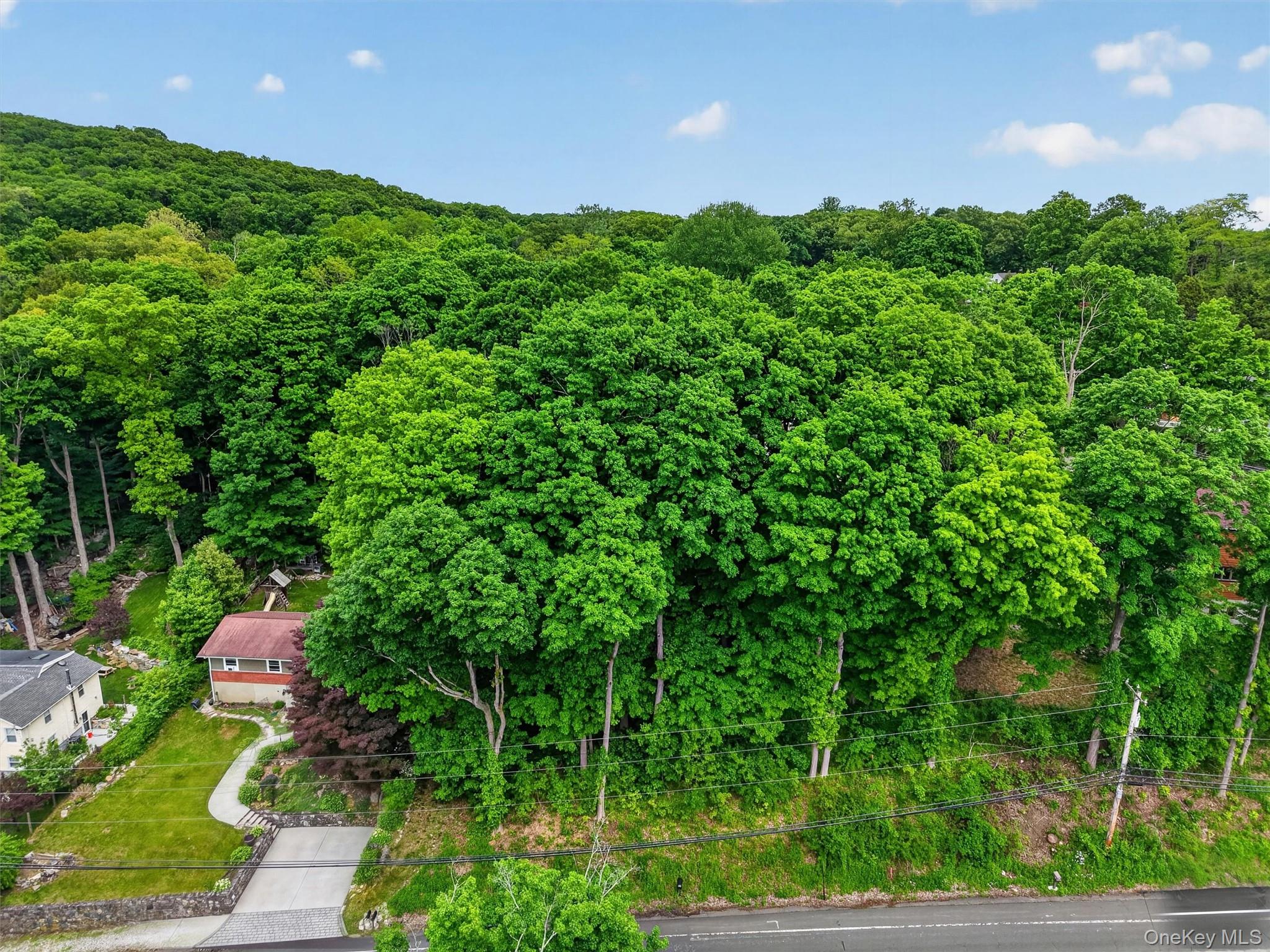 154 Gallows Hill Road Garrison, NY 10524 - Photo 2 of 9