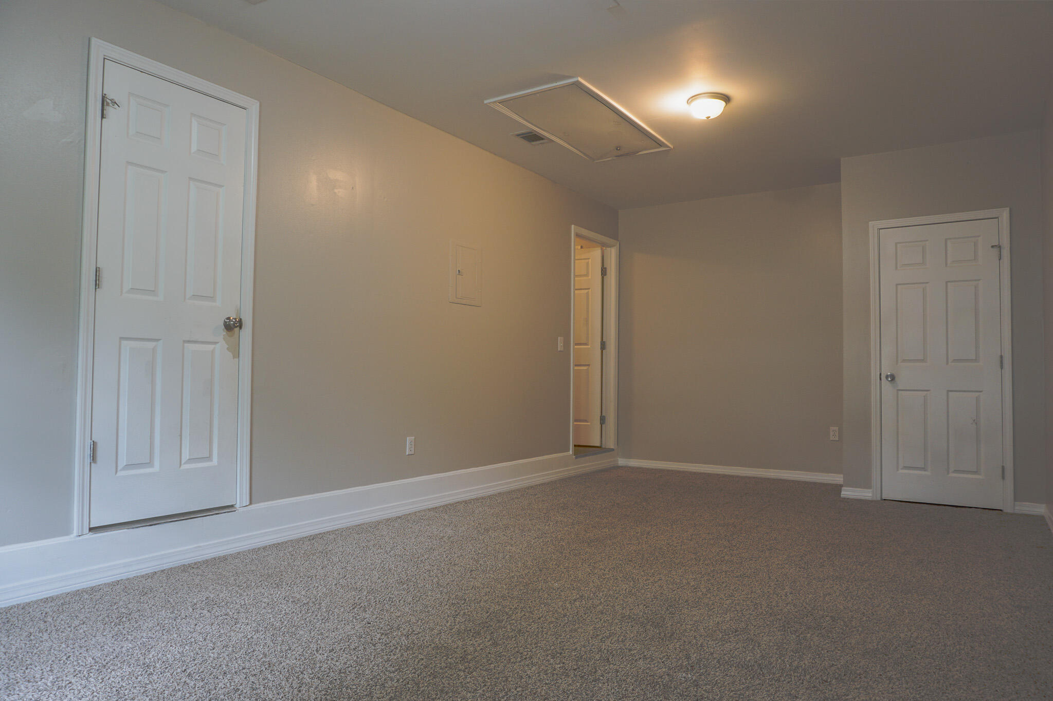 6115 Willow Lane North Crestview, FL 32539 - Photo 20 of 29 a view of an empty room