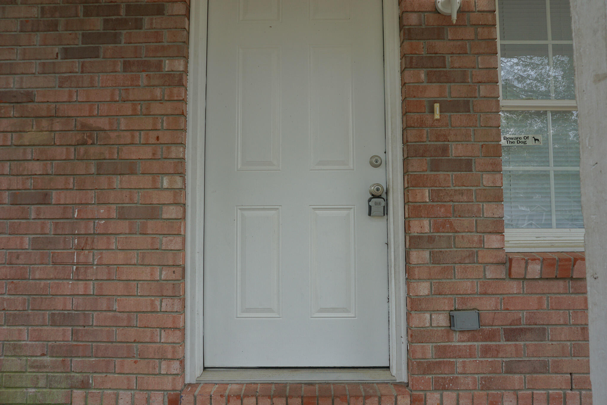 6115 Willow Lane North Crestview, FL 32539 - Photo 4 of 29 a bathroom with a shower