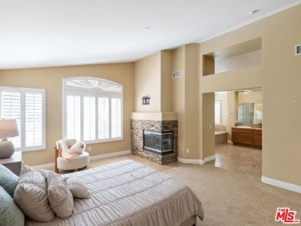 $1,165,000 | 23604 Sunderland Court, Valencia, CA 91354
