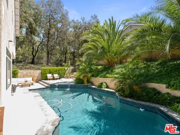 $1,165,000 | 23604 Sunderland Court, Valencia, CA 91354