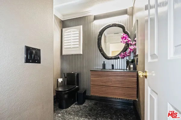 $1,165,000 | 23604 Sunderland Court, Valencia, CA 91354