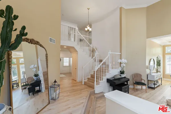 $1,165,000 | 23604 Sunderland Court, Valencia, CA 91354