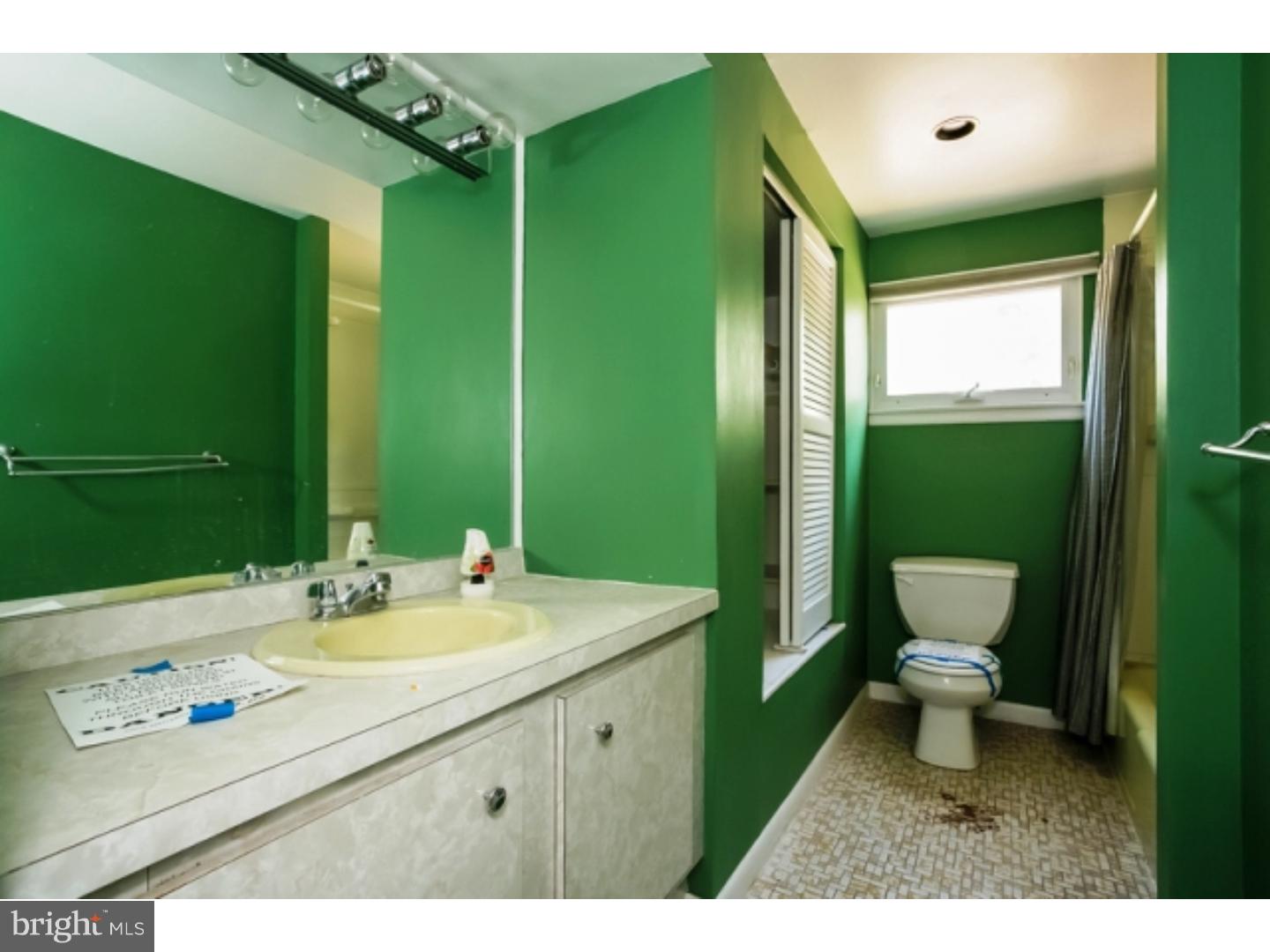 1531 Windmill Road Warminster, PA 18974 - Photo 13 of 20 Gallery Image 13