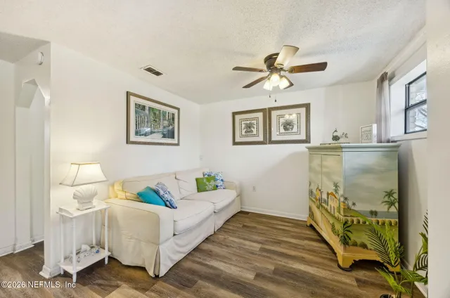 $450,000 | 1306 South 4th Street, Fernandina Beach, FL 32034