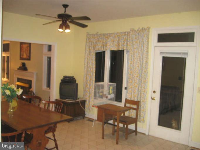 3192 Rancelee Way Amissville, VA 20106 - Photo 13 of 30 Dining Room
