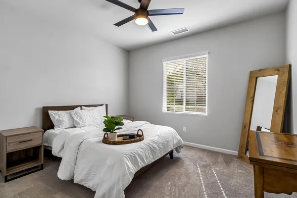 $469,500 | 649 Wood Crest Avenue, Madera, CA 93636