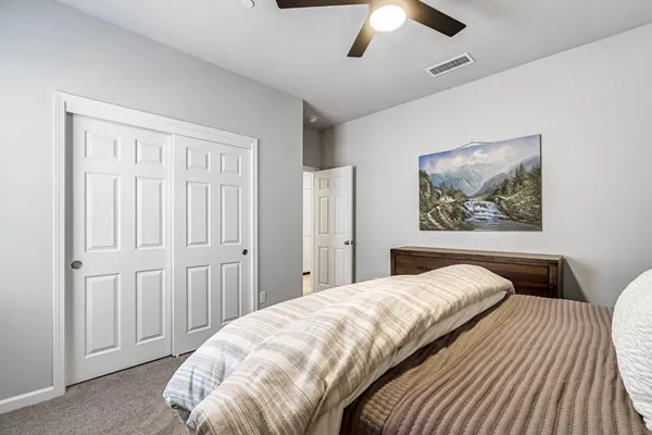 $469,500 | 649 Wood Crest Avenue, Madera, CA 93636