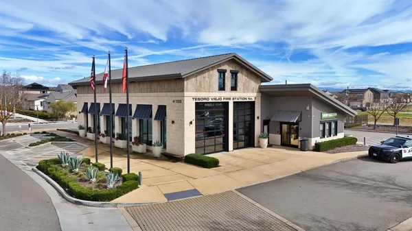 $469,500 | 649 Wood Crest Avenue, Madera, CA 93636