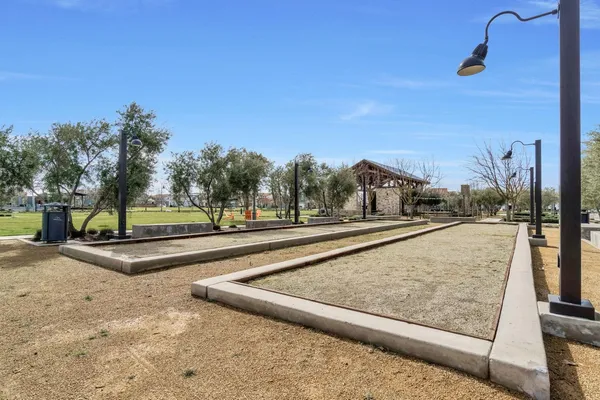 $469,500 | 649 Wood Crest Avenue, Madera, CA 93636