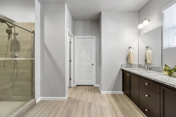 $469,500 | 649 Wood Crest Avenue, Madera, CA 93636