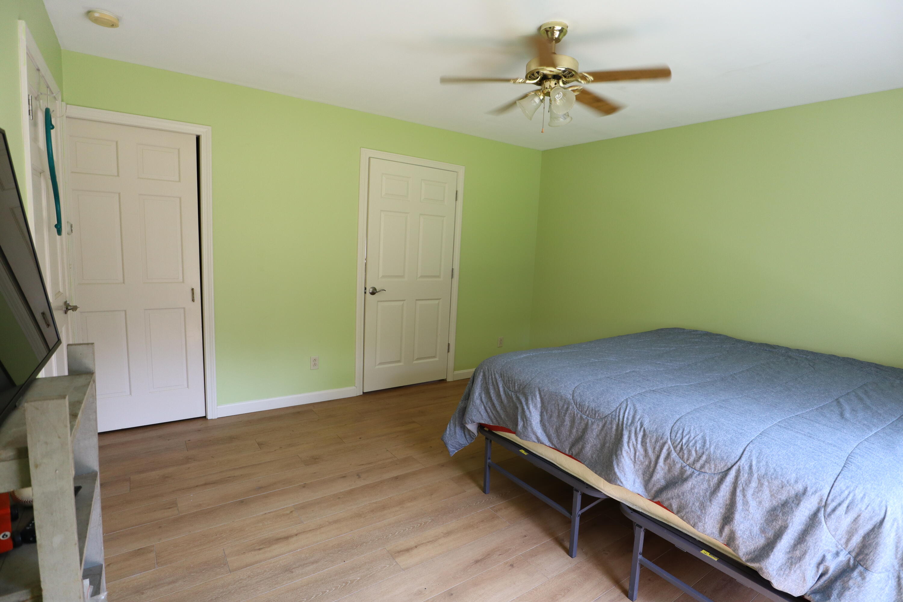 197 Bartlett Road Sidney, ME 04330 - Photo 15 of 22 primarybedroom