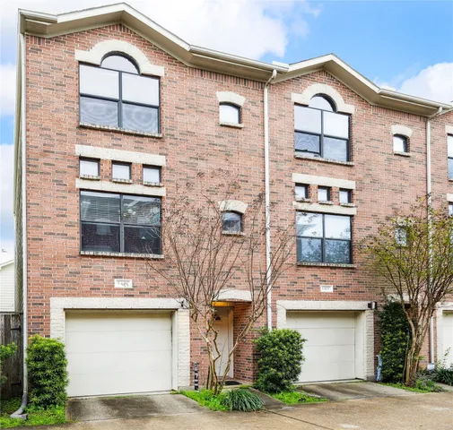 $249,000 | 11315 South Main Street, Unit 1401, Houston, TX 77025