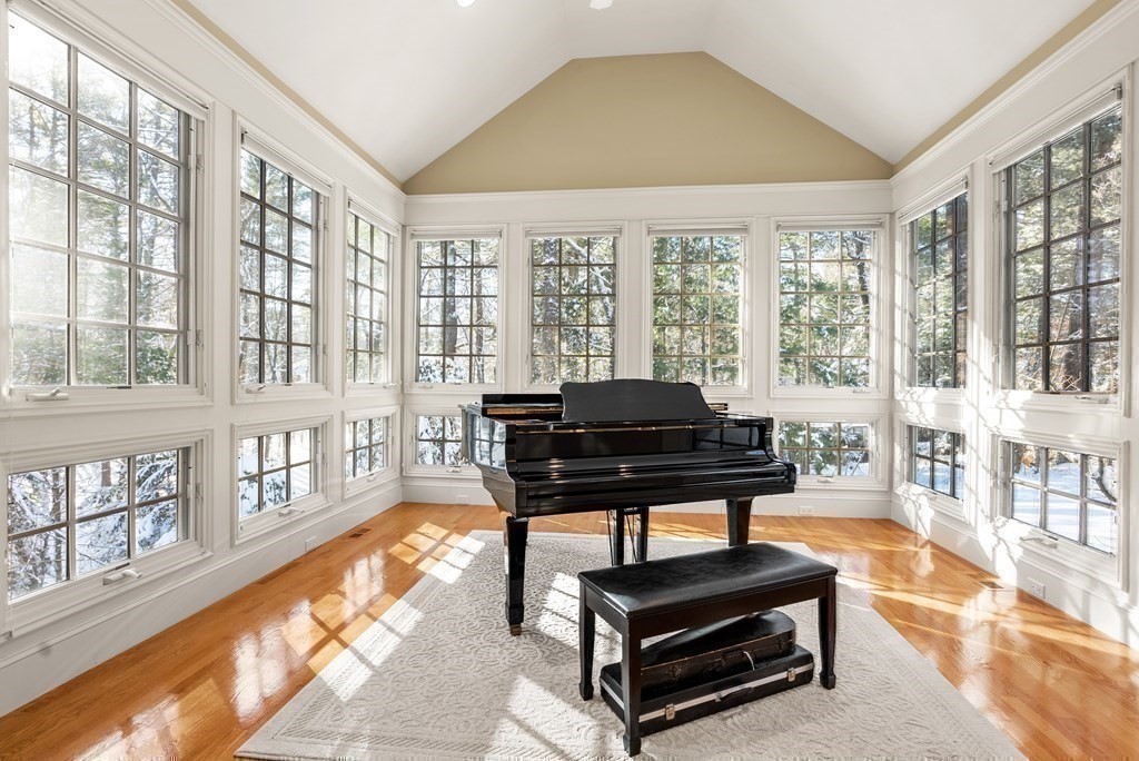 100 Lincoln Road Wayland, MA 01778 - Photo 17 of 32