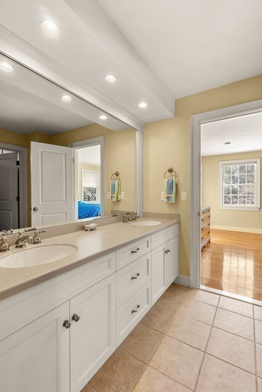 100 Lincoln Road Wayland, MA 01778 - Photo 23 of 32