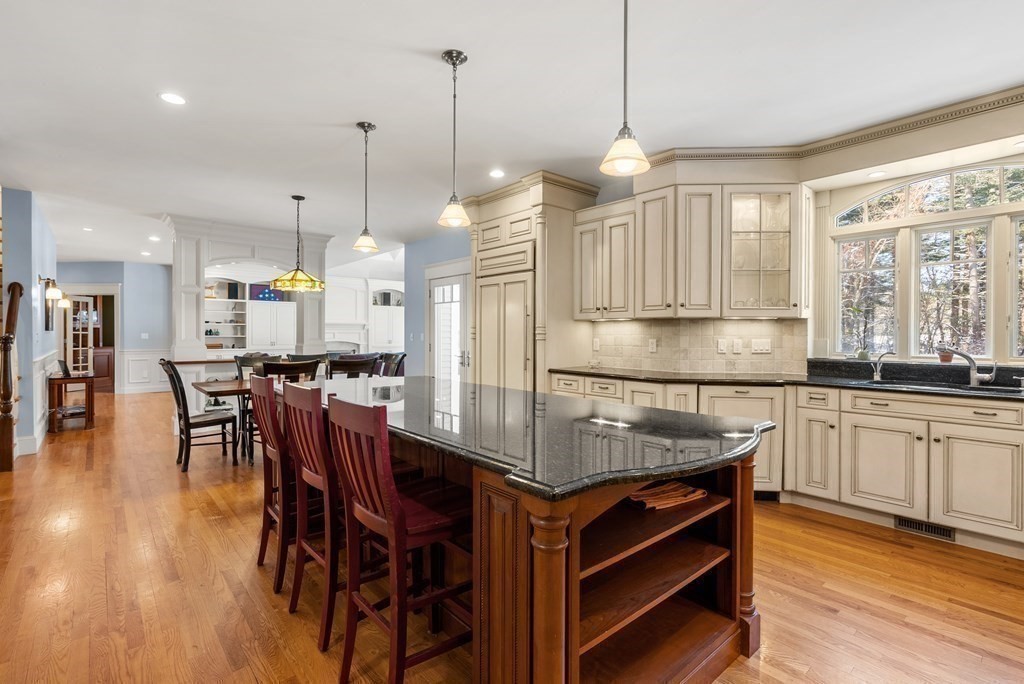 100 Lincoln Road Wayland, MA 01778 - Photo 8 of 32