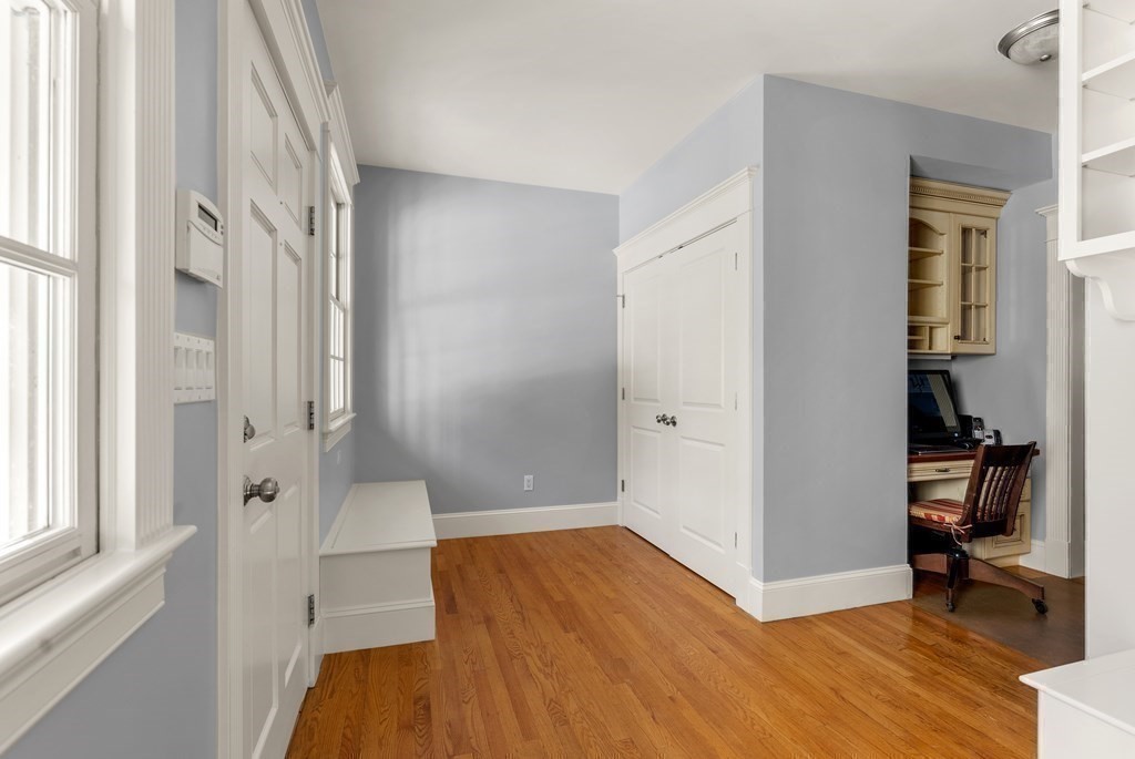 100 Lincoln Road Wayland, MA 01778 - Photo 10 of 32