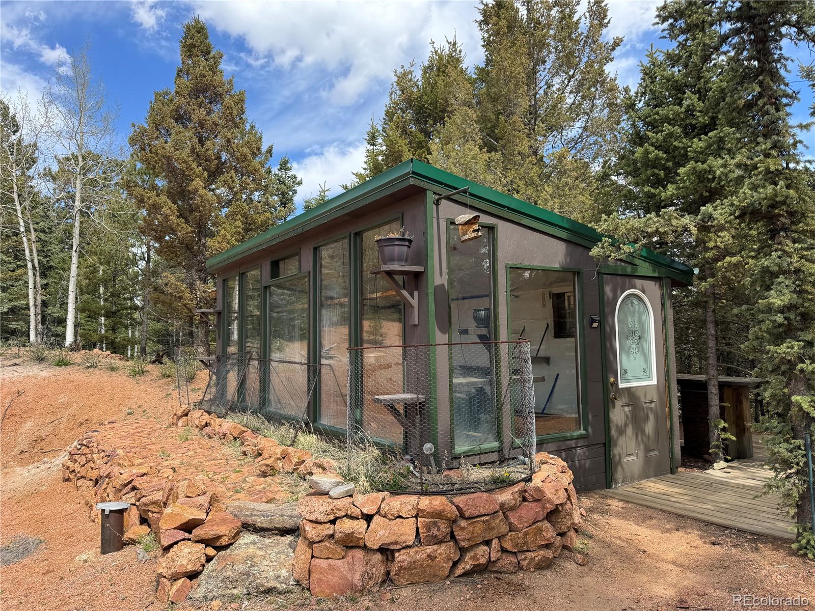 253 Anderson Road Florissant, CO 80816 - Photo 7 of 38 Gallery Image 7