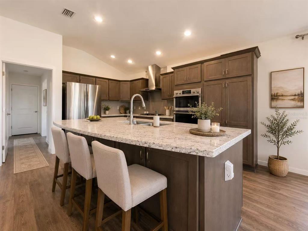 11216 Roz Way Oxford, FL 34484 - Photo 4 of 33