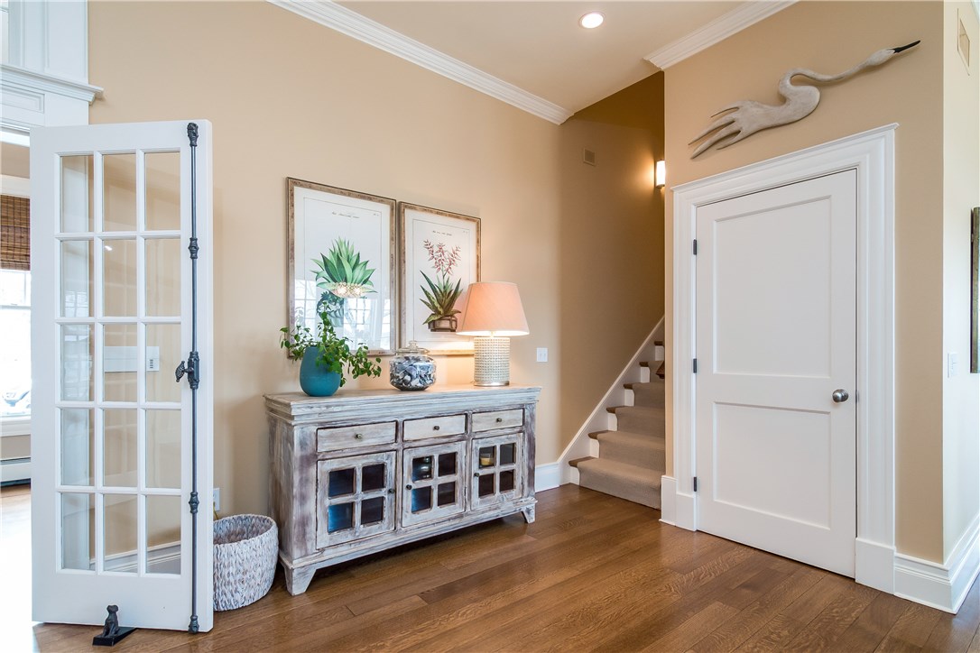324 Rumstick Road Barrington, RI 02806 - Photo 8 of 31