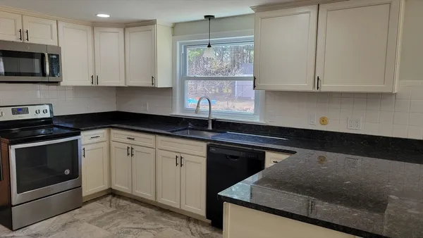 $565,000 | 80 North Shore Drive, Stow, MA 01775