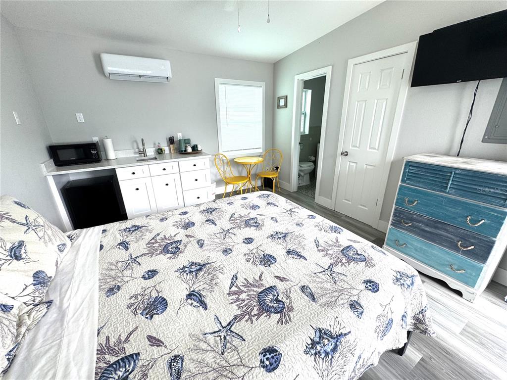 13343 Gulf Boulevard, Unit B5 St. Petersburg, FL 33708 - Photo 4 of 16