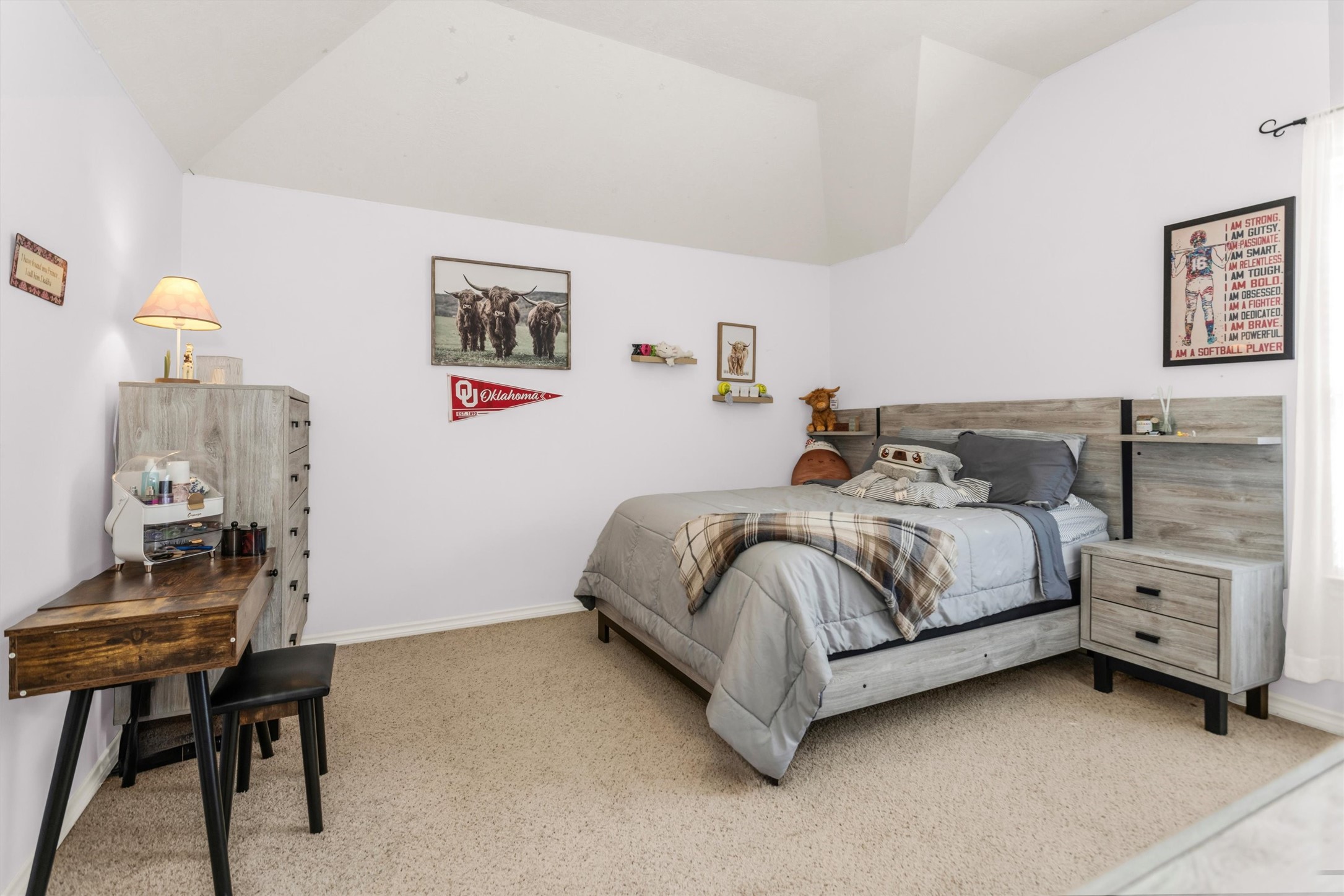 3211 Burton Ridge Drive Spring, TX 77386 - Photo 38 of 49 a bedroom with a bed and a desk