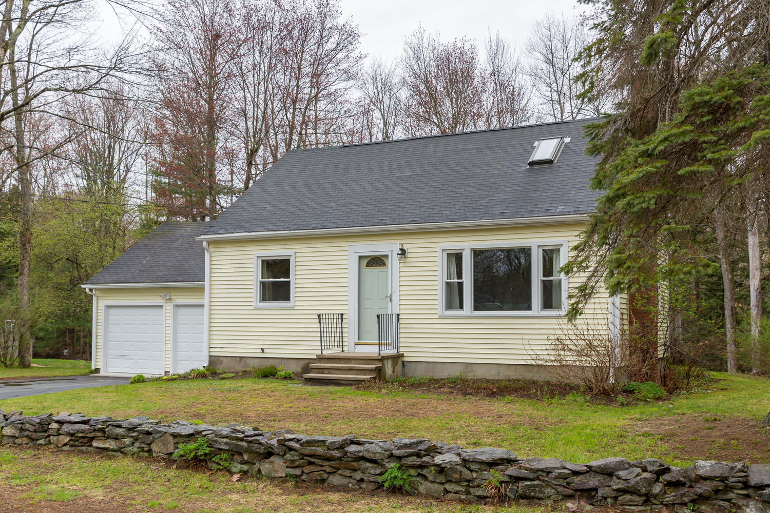 3 Grove Street Cumberland Center, ME 04021 - Photo 3 of 36 3 Grove St