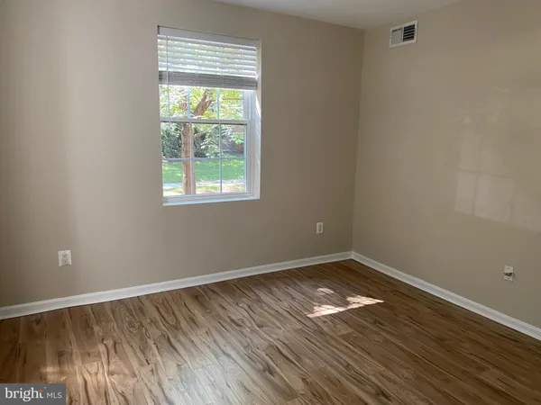 $1,995 | 1805 Key Boulevard, Unit 511, Arlington, VA 22201