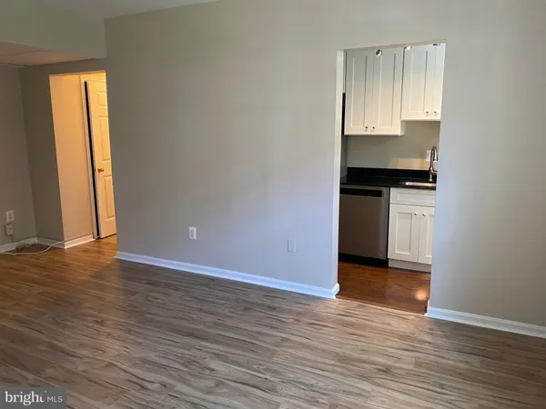 $1,995 | 1805 Key Boulevard, Unit 511, Arlington, VA 22201