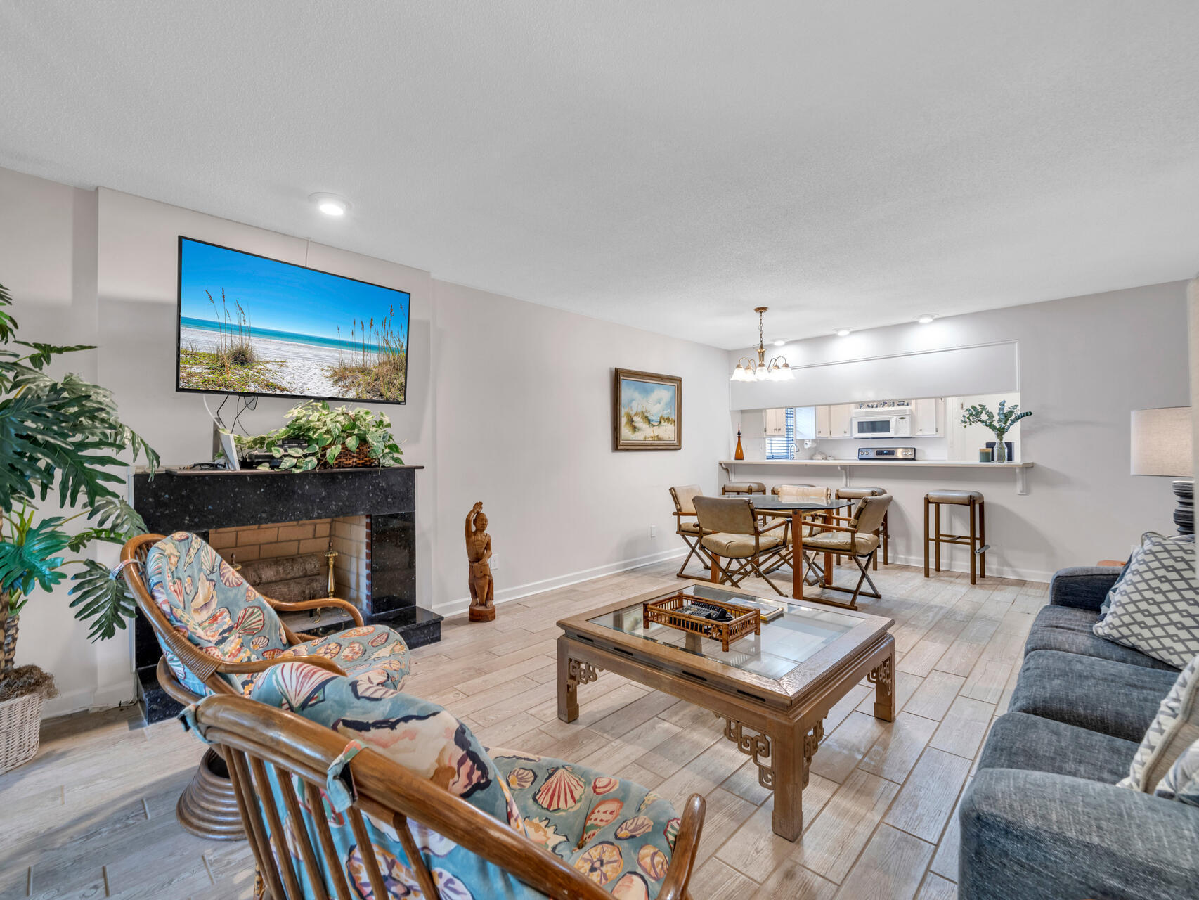 20314 Front Beach Road Panama City Beach, FL 32413 - Photo 7 of 20 Great Room to Dining Room