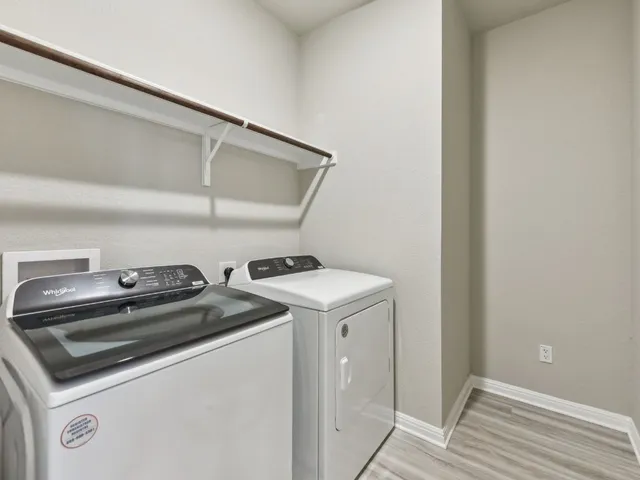 $345,035 | 100 Honey Bee Road, Jarrell, TX 76537