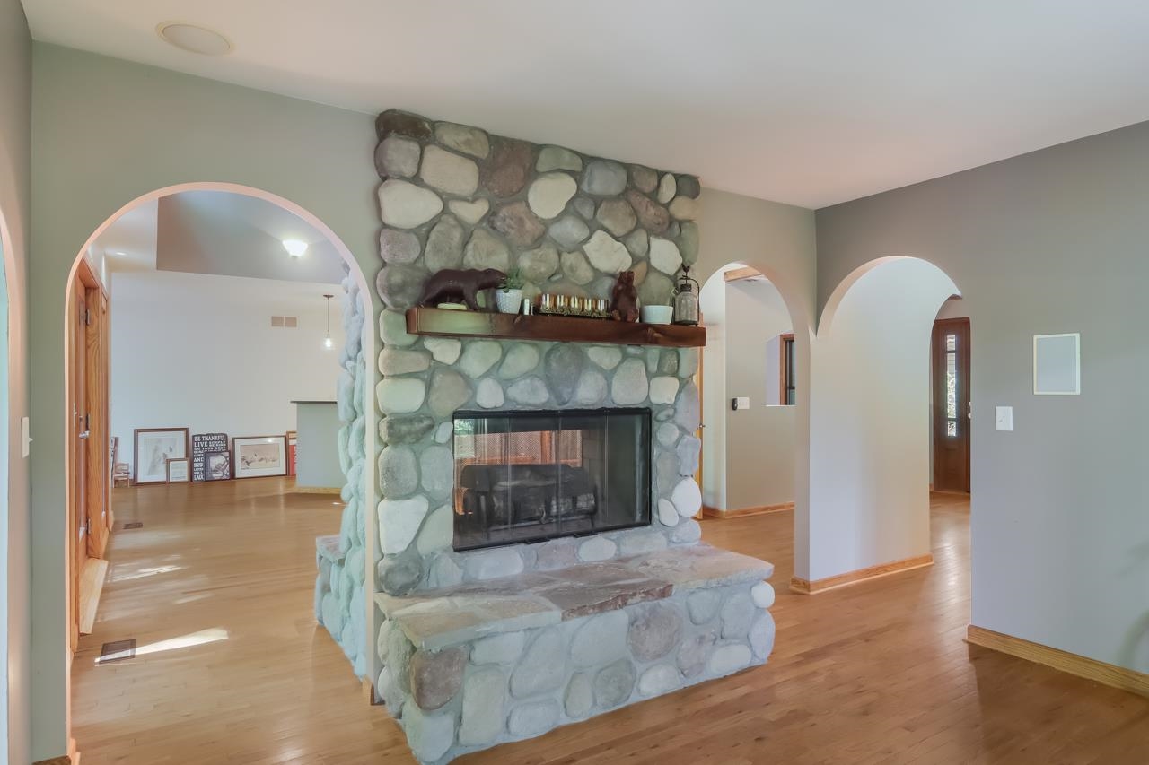 16275 Aletha Road Interlochen, MI 49643 - Photo 22 of 44 1911907-21.JPG