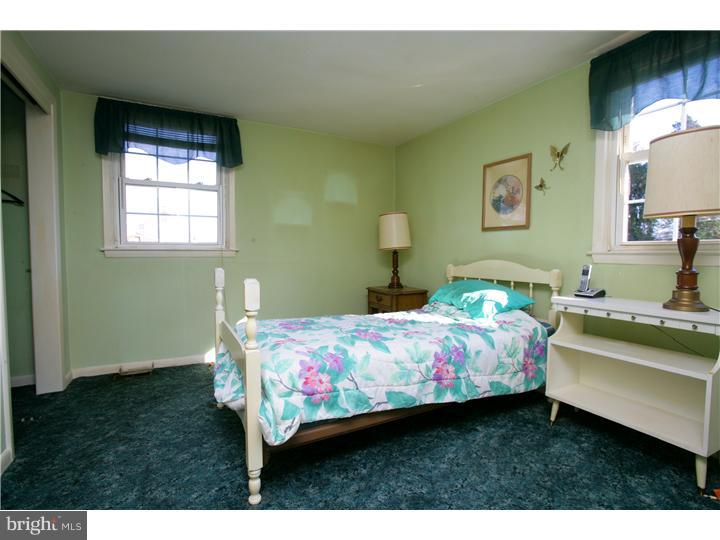 601 Marshall Road Brookhaven, PA 19015 - Photo 8 of 16 Bedroom 2