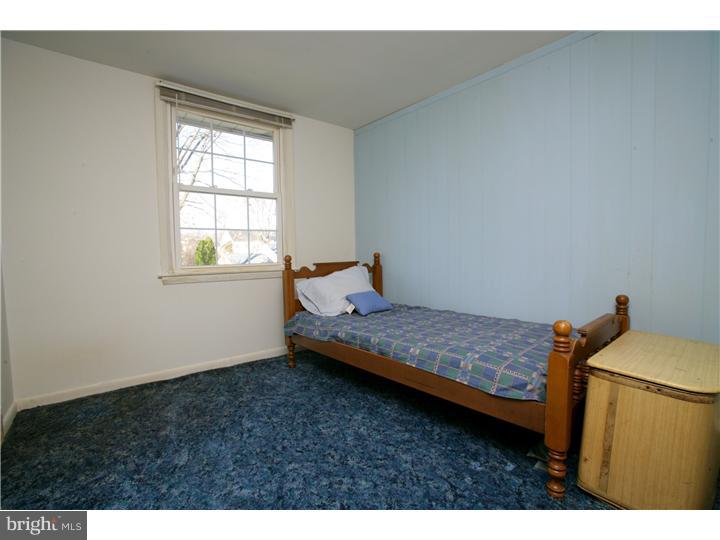 601 Marshall Road Brookhaven, PA 19015 - Photo 9 of 16 Bedroom 3