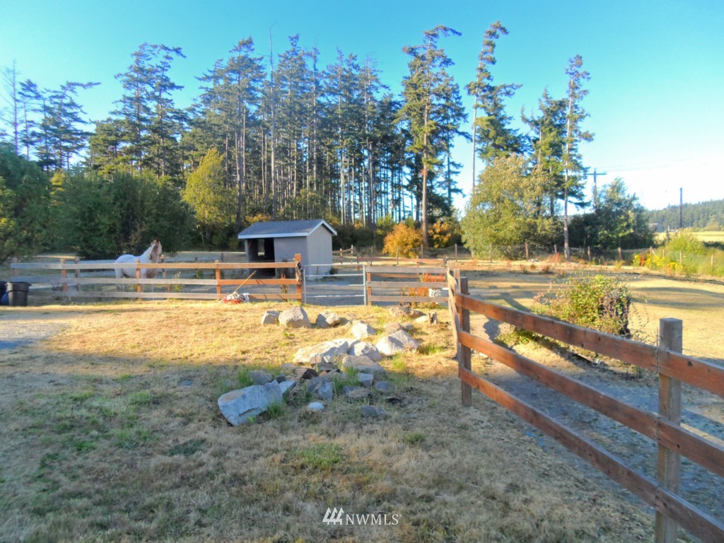 814 Fort Casey Road Coupeville, WA 98239 - Photo 18 of 20 Gallery Image 18