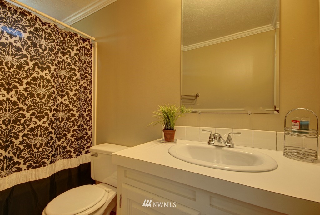 814 Fort Casey Road Coupeville, WA 98239 - Photo 10 of 20 Gallery Image 10