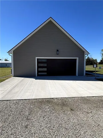 $230,000 | 493 K 48 Highway, Gridley, KS 66852