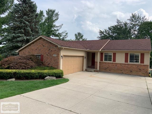 70560 Morency Drive Romeo, MI 48065 - Photo 1 of 44 50051764.JPG
