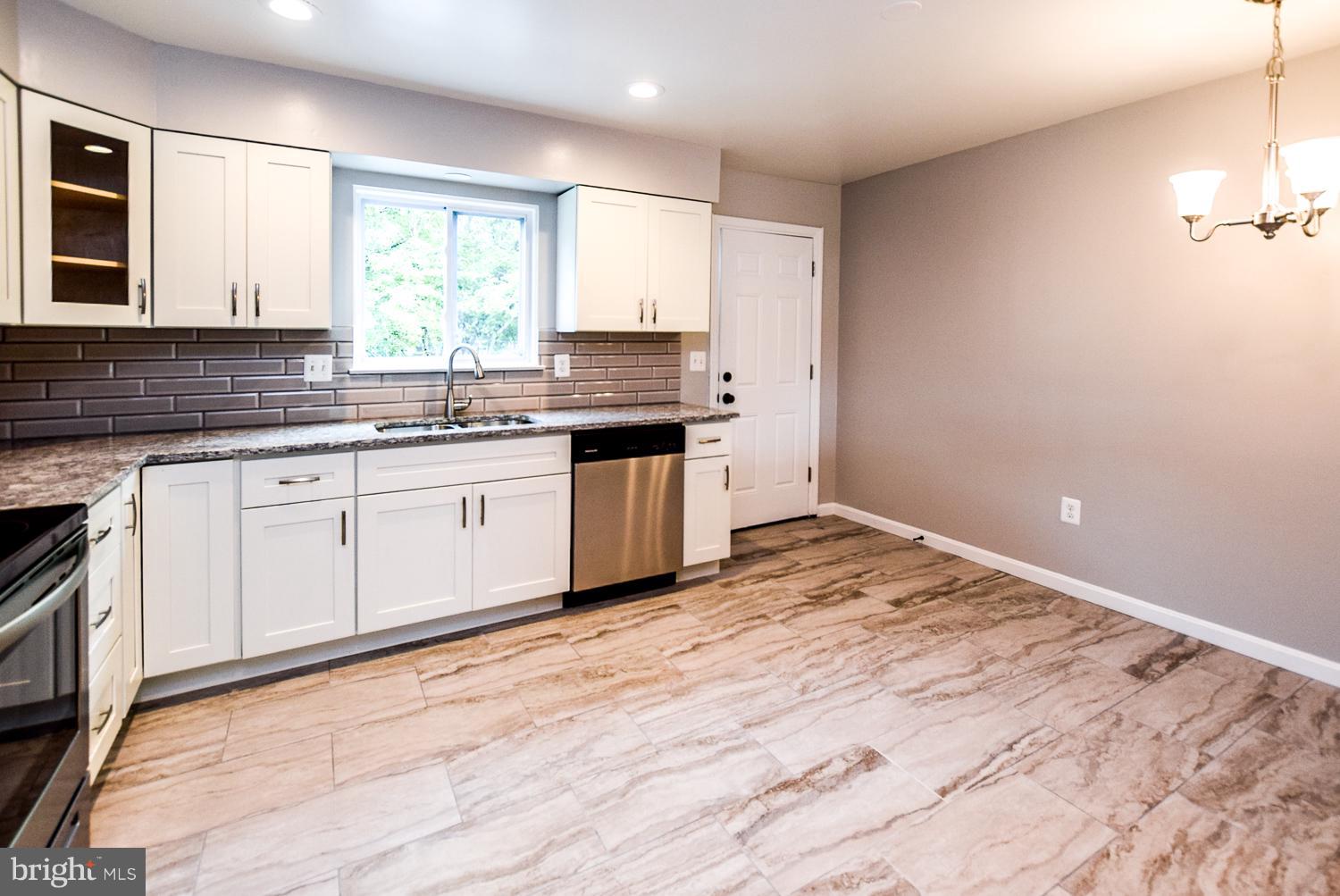 3704 Oaklawn Road Fort Washington, MD 20744 - Photo 11 of 30 Kitchen