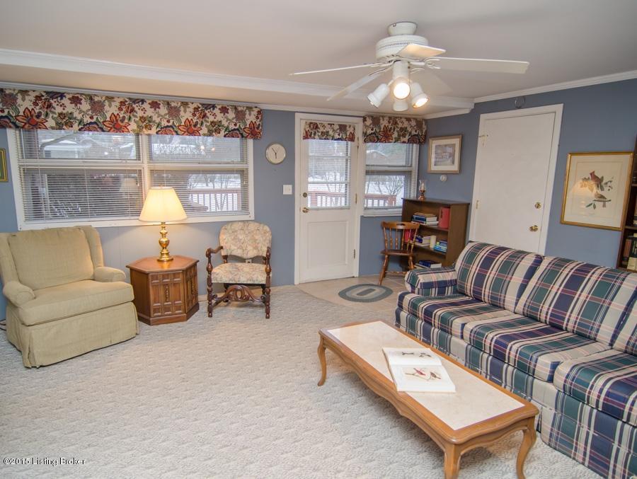 8 Sterling Road Louisville, KY 40220 - Photo 17 of 28 Family Room