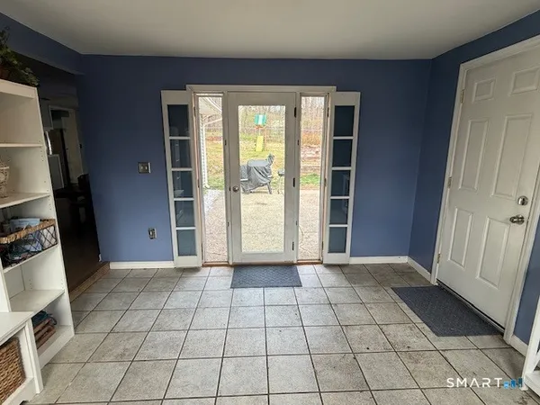 $299,900 | 228 Fern Hill Road, Bristol, CT 06010