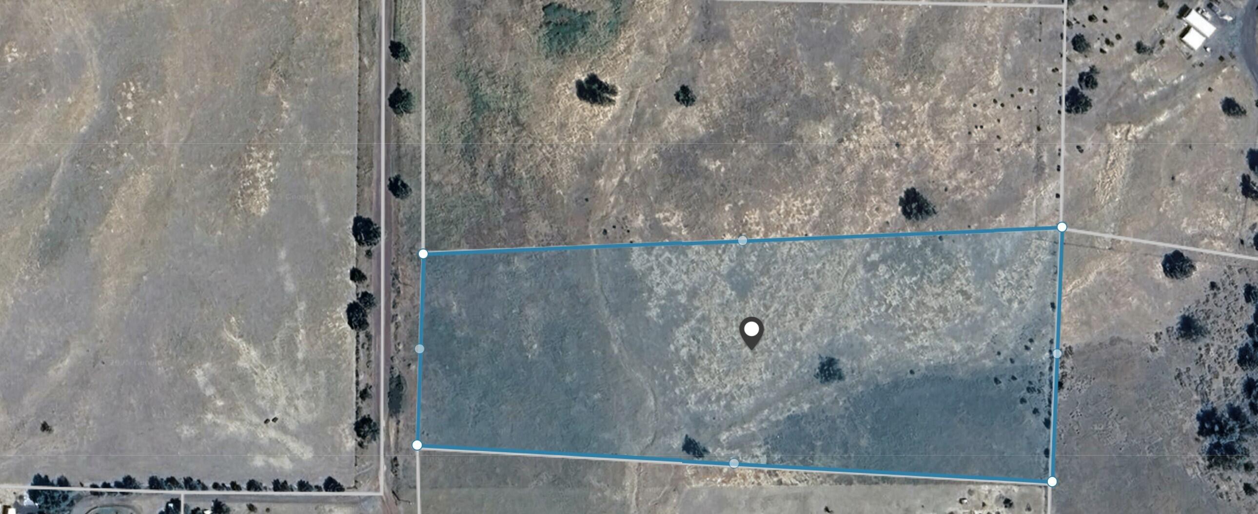 545-070 Ema-Lu Lane McArthur, CA 96056 - Photo 7 of 7 a bathroom with a shower