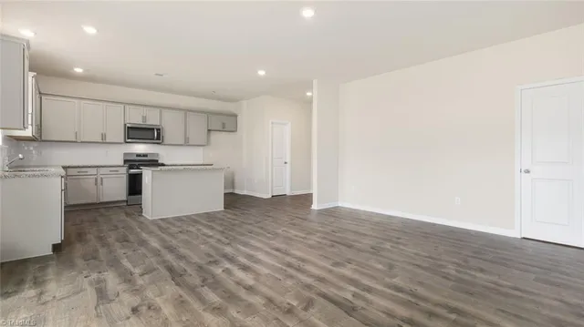 $400,205 | 231 Falcon Lane, Lexington, NC 27295