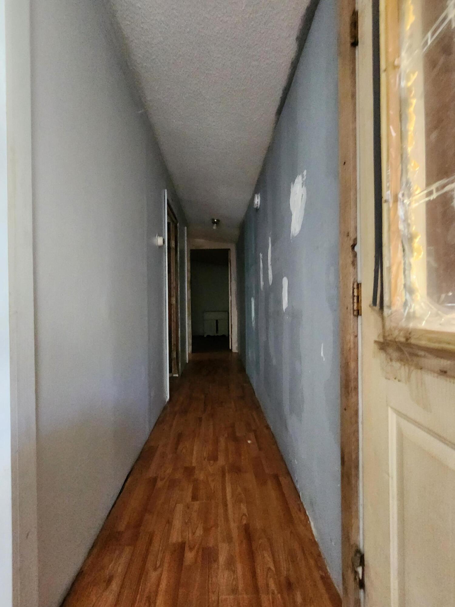 52 Morrill Road South China, ME 04358 - Photo 16 of 24 Hallway