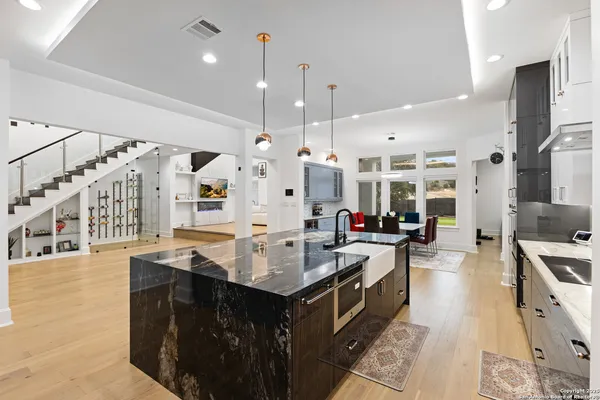 $1,749,900 | 10206 Kendall Canyon, San Antonio, TX 78255