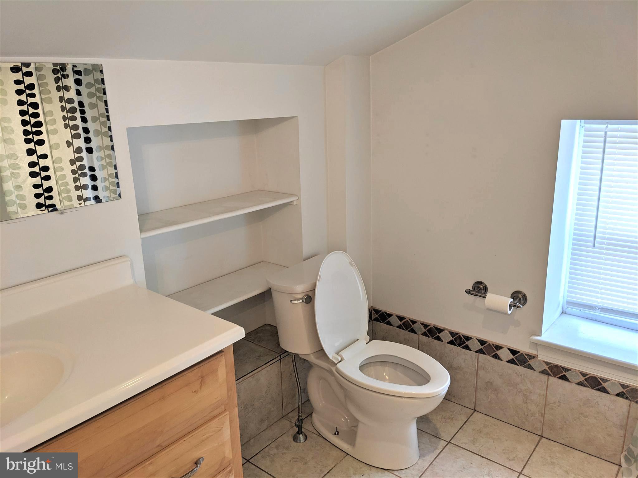 7105 Ridge Avenue, Unit 3 Philadelphia, PA 19128 - Photo 6 of 8